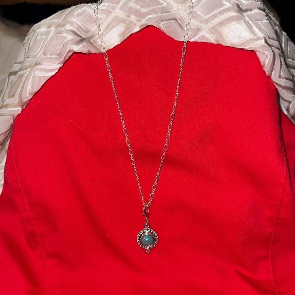 Silver Tone Necklace with a Turquoise Pendant Consume Jewelry